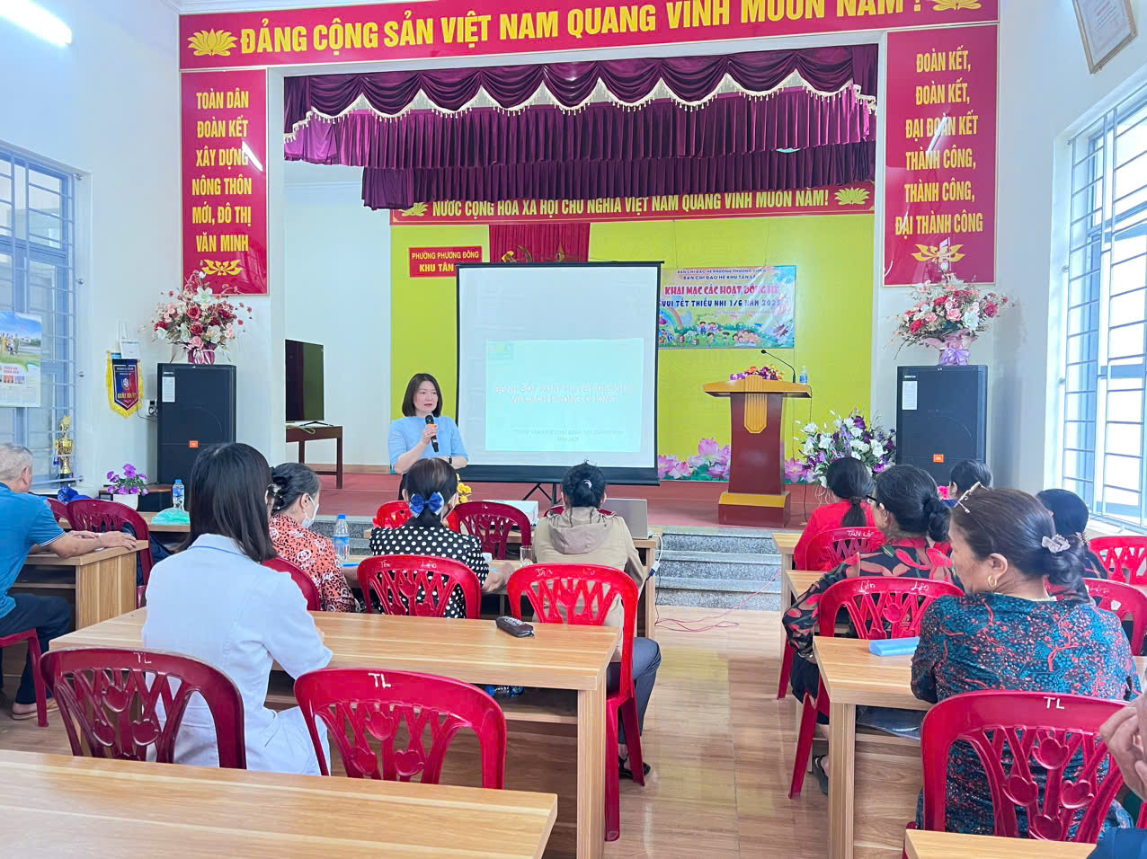 TẬP HUẤN CHƯƠNG TRÌNH SỐT XUẤT HUYẾT NĂM 2025  CHO CỘNG TÁC VIÊN XÃ, PHƯỜNG ĐIỂM