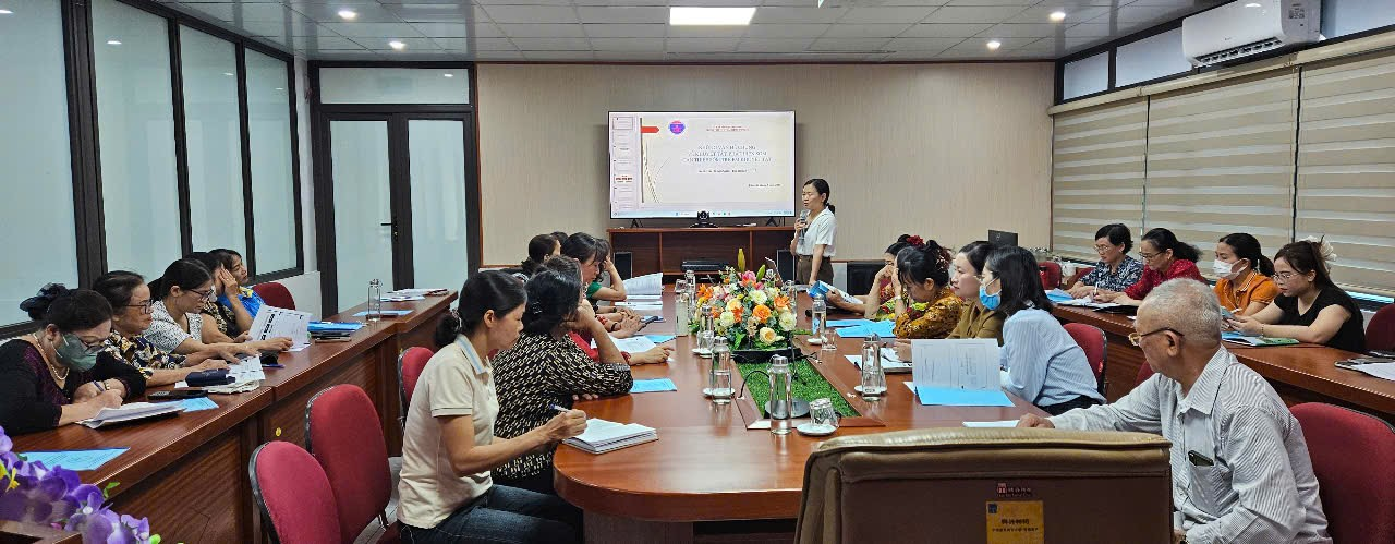 Trung tâm Y tế thành phố Uông Bí Tập huấn phục hồi chức năng cho cán bộ cơ sở